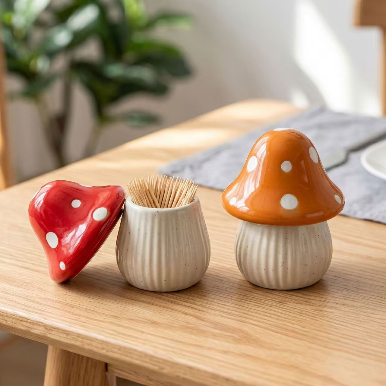 Cartoon Mushroom Ceramic Stora - Kitchen Gadgets Organizer 评论和价格